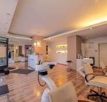 Bürofläche in Top-Lage - 950,00&nbsp;EUR Kaltmiete, ca.&nbsp; 70,00&nbsp;m&sup2;&nbsp;Wohnfl&auml;che in Stuttgart (PLZ: 70180) Süd