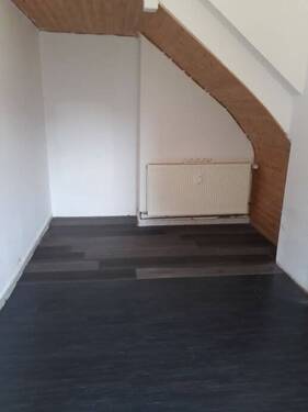 Abstellraum - 4 Zimmer Etagenwohnung zur Miete in Unterwellenborn