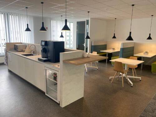 Küche - Büro mit 53,00 m&sup2; in Neuss zur Miete