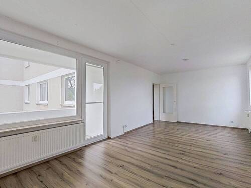 Ansicht I: Wohn- und Esszimmer - Geräumige 2-Zimmer-Wohnung mit BALKON
