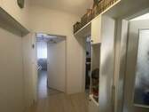 Flur - 2 Zimmer Etagenwohnung zur Miete in Mühlheim am Main