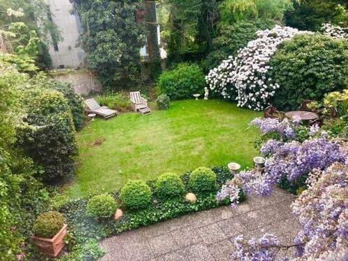 Garten mit Blick vom Balkon - 