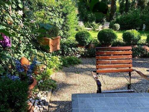 Terrasse mit Garten - 