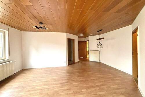 Wohnen - 4 Zimmer Etagenwohnung zum Kaufen in Murrhardt