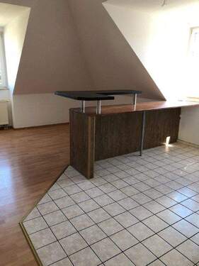 Bsp. Küche Wohnung Dachgeschoss - 