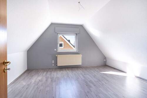 Schlafzimmer Dachgeschoss - 