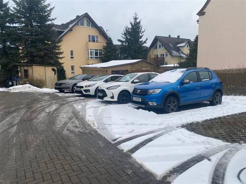 Stellplatz auf Grundstück - 