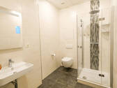WC mit Dusche 1 - 