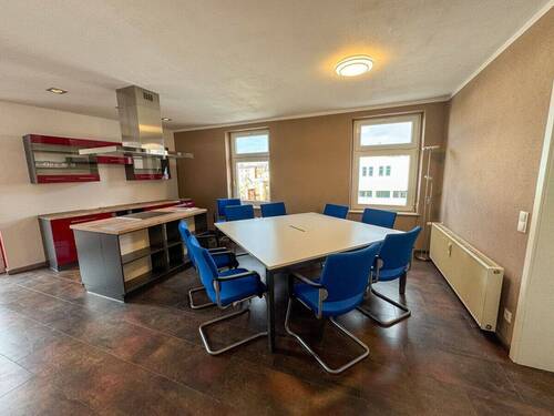 Küche - Besprechung - Möblierte Büroeinheit in zentraler Lage von Aue