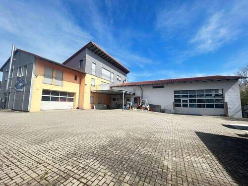 Gewerbeanwesen - Halle zum Kaufen in Hemau