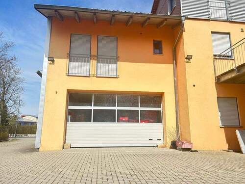 Aussen - Halle in Hemau zum Kaufen