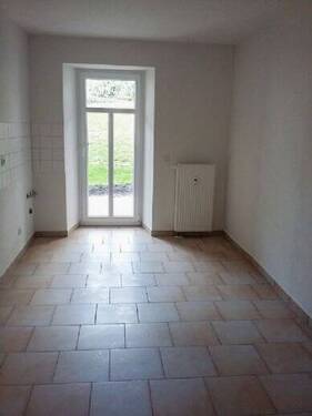 Küche mit Terrasse - Etagenwohnung mit 55,60 m&sup2; in Wilsdruff zur Miete