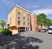 Moderne 4,5-Zimmer-Wohnung mit Garage und Aufzug im Haus, in bevorzugter Citylage von Singen - Singen (Hohentwiel)
