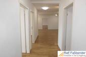 www.fassbender-immobilien.de - Trier-Euren, moderne Büro- Gewerbefläche zu vermieten.