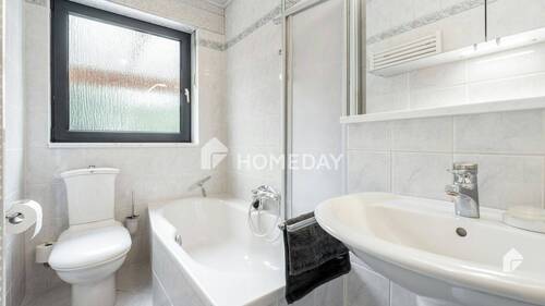 EG Badezimmer 1 - 