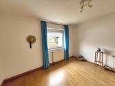 Kinderzimmer/Büro - 