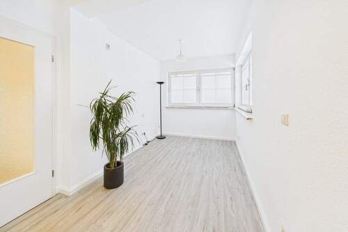 Gewerbefläche im EG - 