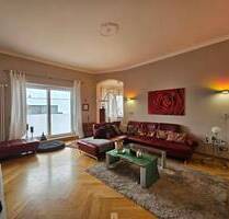 Stilvolle Altbauwohnung mit Südwestbalkon in Premiumlage am Annaberg - Baden-Baden Innenstadt