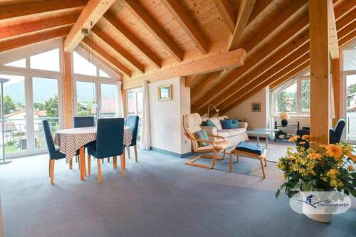 Wohn- und Essbereich - *verkauft* 3 Zimmer Dachgeschoßwohnung mit Weitblick