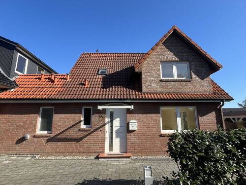 Frontansicht - 3 Zimmer Einfamilienhaus zum Kaufen in Bargteheide