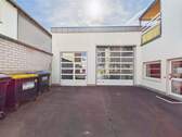 Einfahrt - Mehrfamilienhaus, Wohnhaus in Köln zum Kaufen