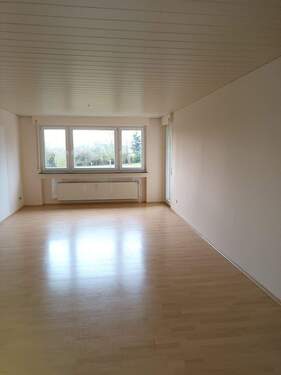 Wohnzimmer - 2 Zimmer Etagenwohnung in Bad Kreuznach