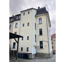 MFH mit Garagen, Hinterhaus und einem extra Grundstück! - Meerane
