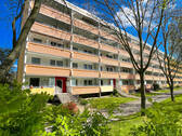 Hausansicht - Wohnen in toll sanierter 2-Raum-Wohnung