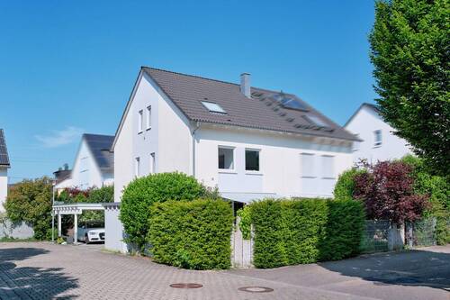 Haus Außenansicht - 5 Zimmer Doppelhaushälfte zum Kaufen in Leinfelden-Echterdingen