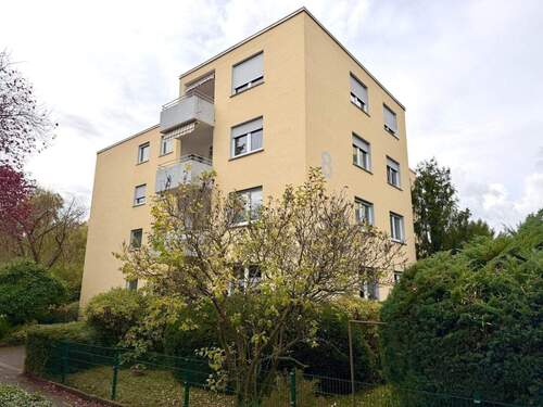 Eingangsansicht - 4 Zimmer Etagenwohnung zum Kaufen in Heusenstamm