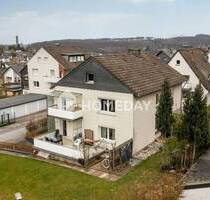 Gepflegtes Ein-Zweifamilienhaus mit Ausbaureserve in ruhiger Lage - Warstein