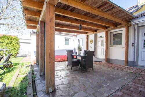 Außenansicht - 7 Zimmer Doppelhaushälfte in Landshut