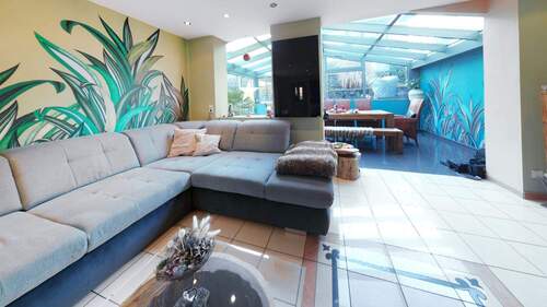 Wohnzimmer - 5 Zimmer Doppelhaushälfte in Seeheim-Jugenheim