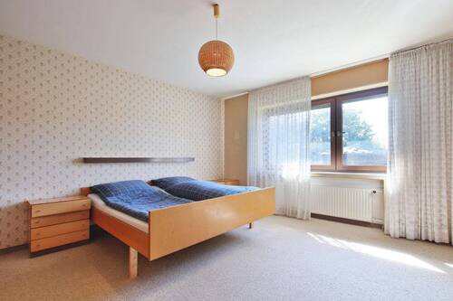Schlafzimmer EG - 