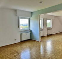 Lichtdurchflutete 3,5-Zi-Dachgeschosswohnung mit Panoramablick auf der Bellevue - Saarbrücken Alt-Saarbrücken