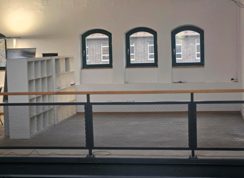 Schreibtischplätze 1 - 