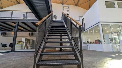 Stairs - Büro in Berlin zur Miete