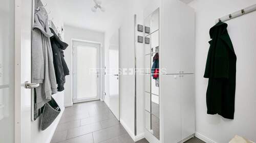 Flur - Reihenmittelhaus mit 117,00 m&sup2; in Hamburg zum Kaufen