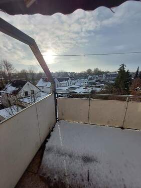 1000072853 - 