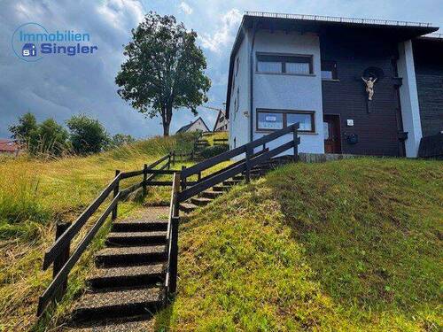 Ansicht - 3 Zimmer Reihenendhaus zum Kaufen in Schönwald im Schwarzwald