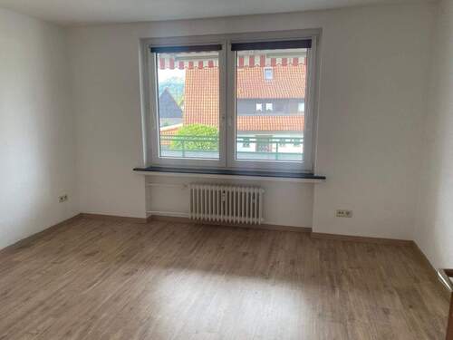 Schlafzimmer 1..jpeg - 3 Zimmer Etagenwohnung in Langelsheim