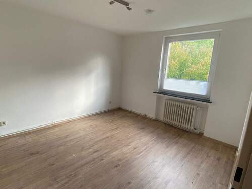 Schlafzimmer 2.jpeg - Etagenwohnung mit 70,90 m² in Langelsheim zur Miete