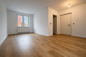 Wohnzimmer - 2 Zimmer Etagenwohnung zum Kaufen in Aachen
