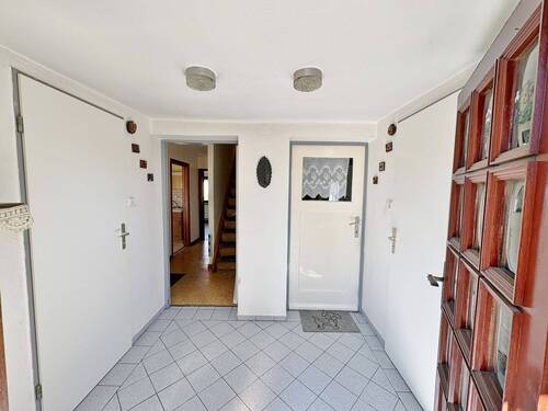 Eingangsbereich - 6 Zimmer Doppelhaushälfte in Lübeck / Vorwerk