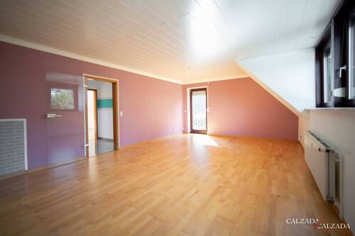 1. Stock - Wohnzimmer.jpg - 