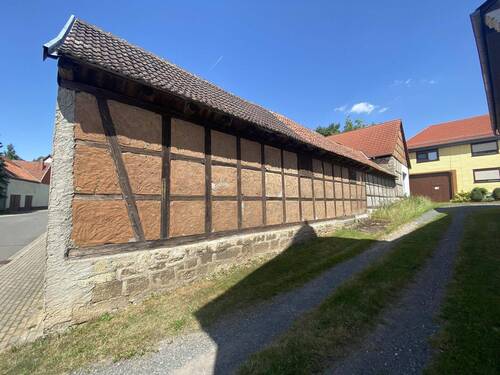 Seitenansicht - Einfamilienhaus mit 140,00 m² in Sondershausen zum Kaufen