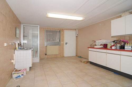 Waschhaus mit Gartenausgang - 