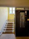 Hausflur mit Fahrstuhl - Etagenwohnung mit 64,70 m² in Berlin zum Kaufen