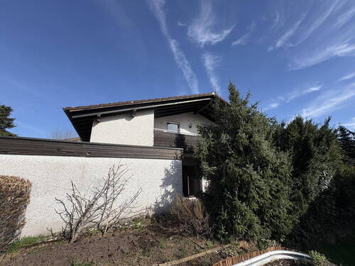 Ansicht aus Westen - 7 Zimmer Einfamilienhaus in Ellwangen