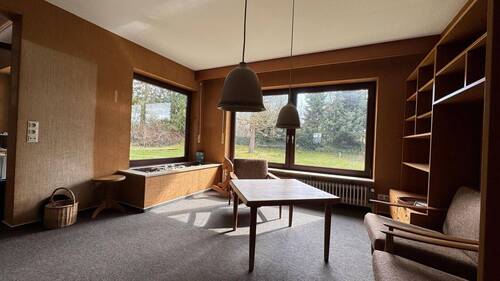 Wohnzimmer mit Blick in Garten - 